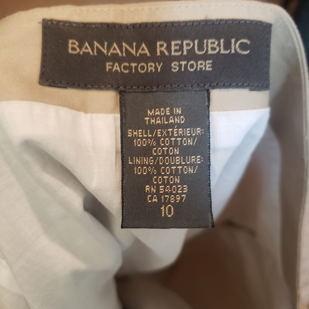 Banana Republic Factory Skirt - Picture 5 of 6